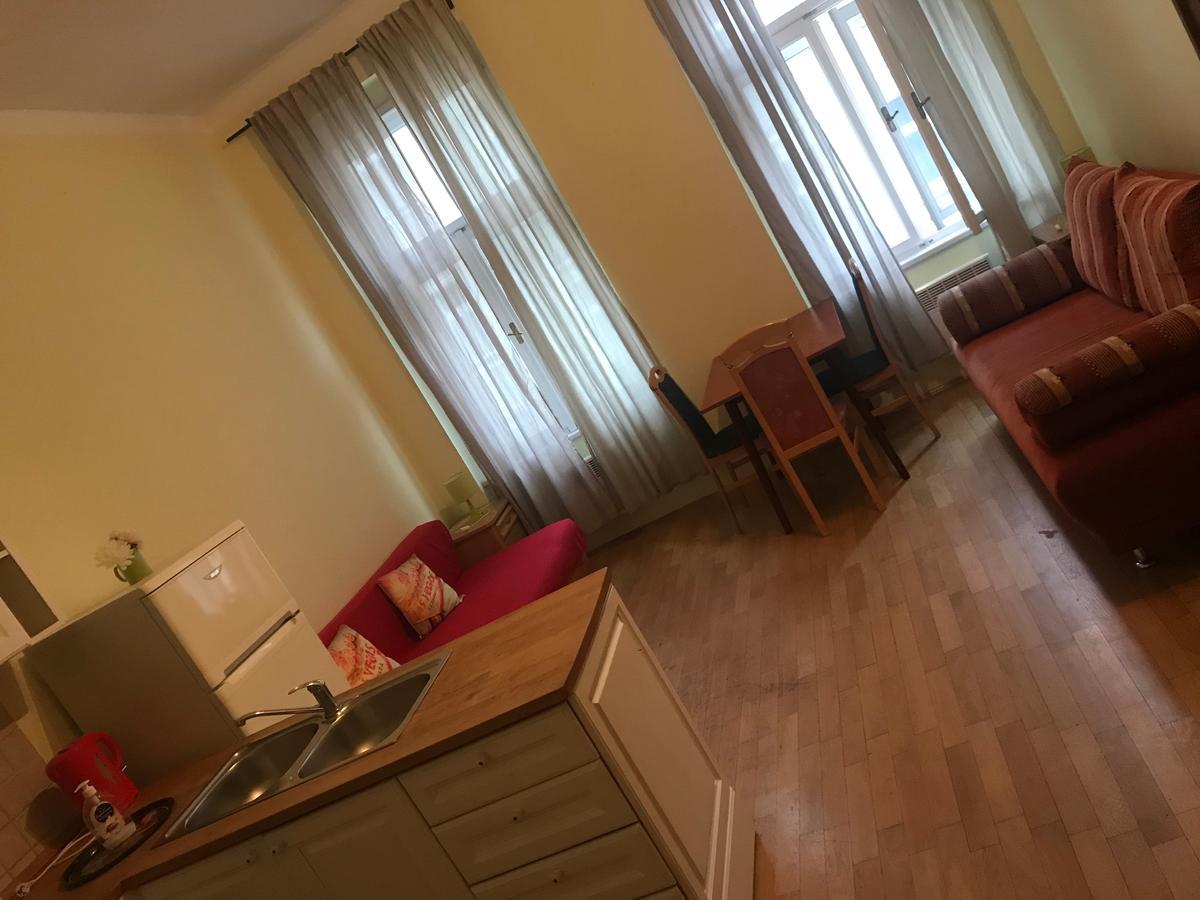 Blahnikova Aparthotel Πράγα Εξωτερικό φωτογραφία